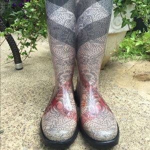Burberry rain boots
